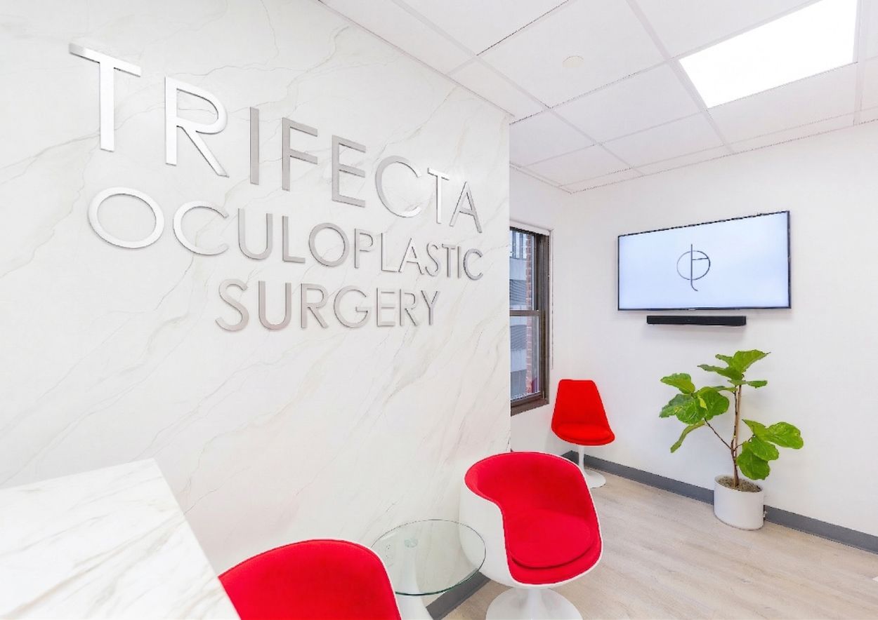 Dr. Emma Vinarsky, MD — Oculoplastic Surgeon NYC